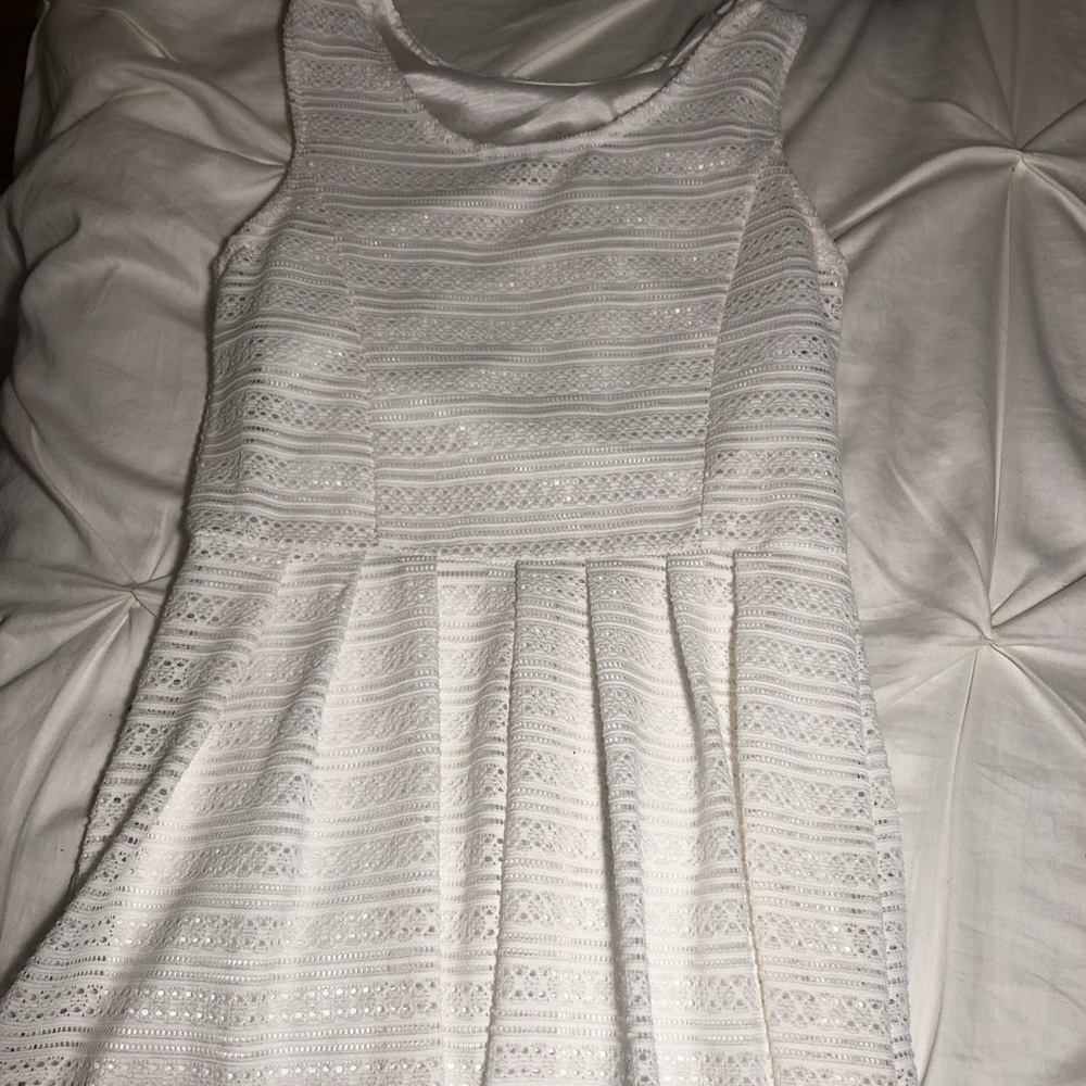 White lace dress